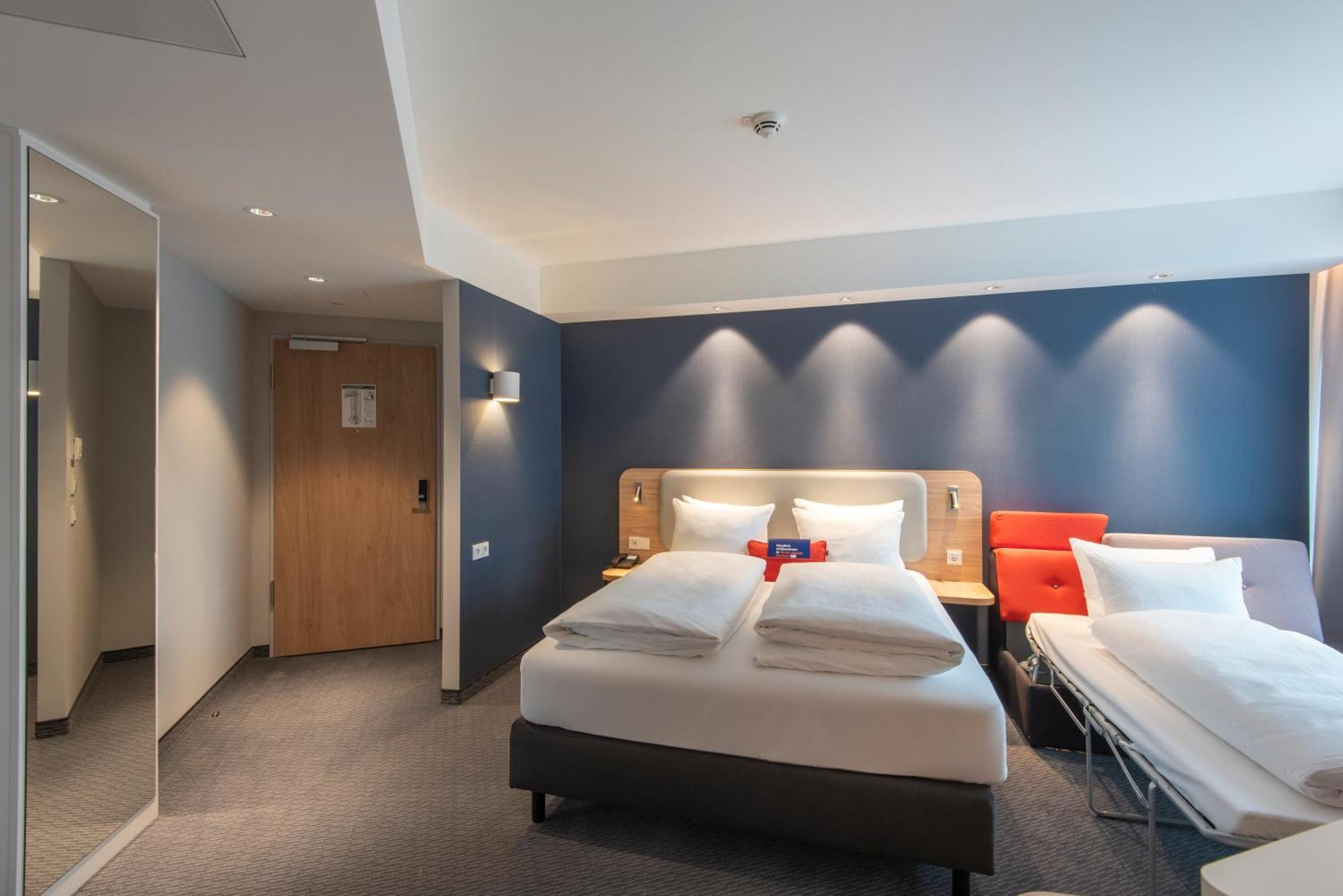 Holiday Inn Express Heilbronn By Ihg Kültér fotó
